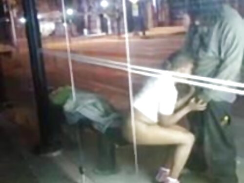 Un uomo calvo è venu ...